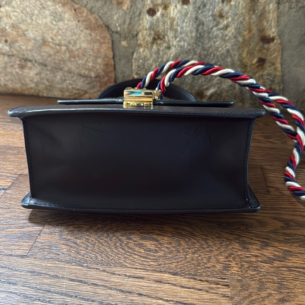 Authentic Gucci Hand Bag Sherry Line Black Leather with crossbody strap - Picture 15 of 17